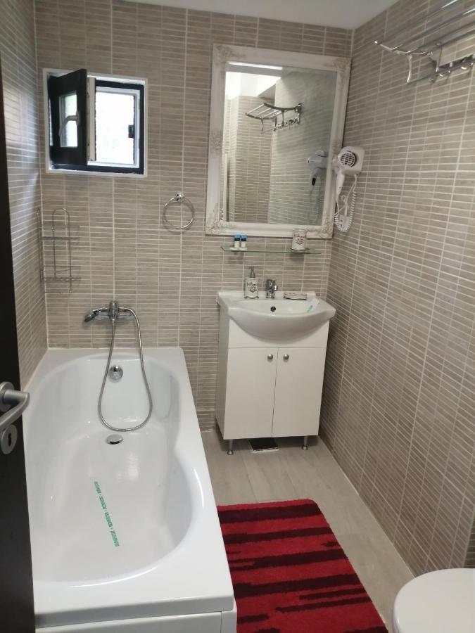 Mathias Luxury Apartments Iasi Exterior photo