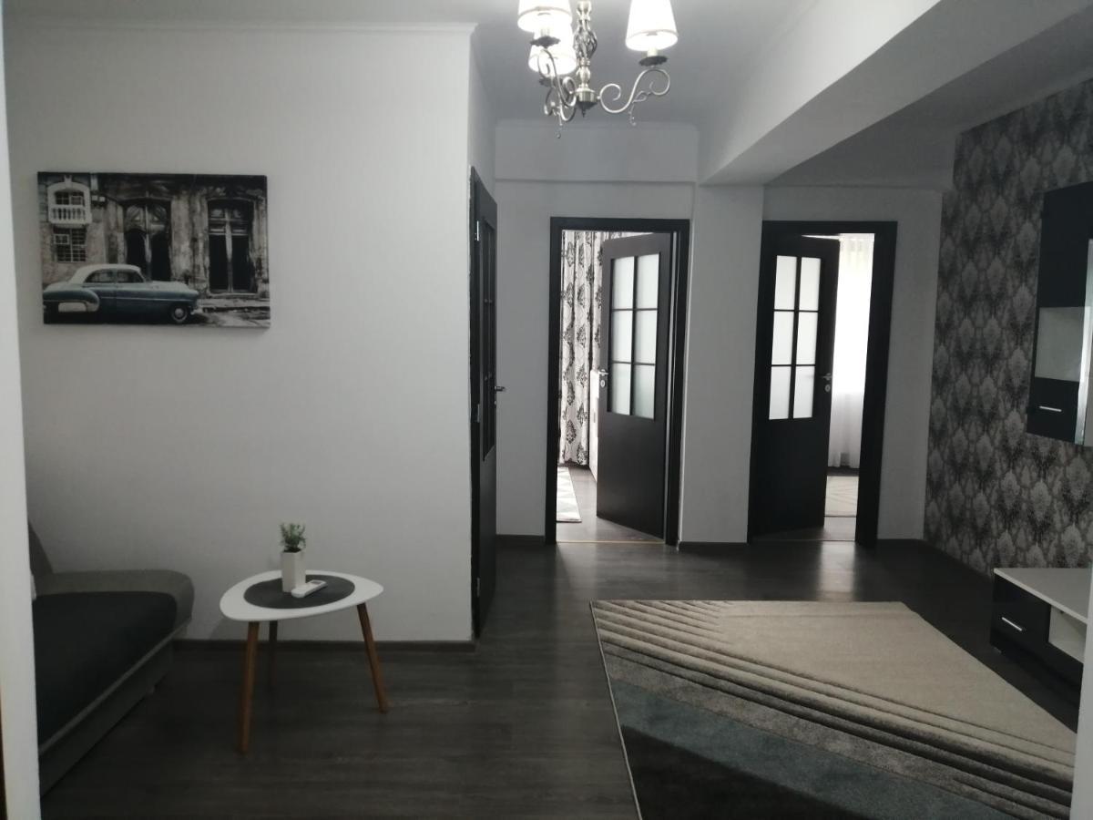 Mathias Luxury Apartments Iasi Exterior photo