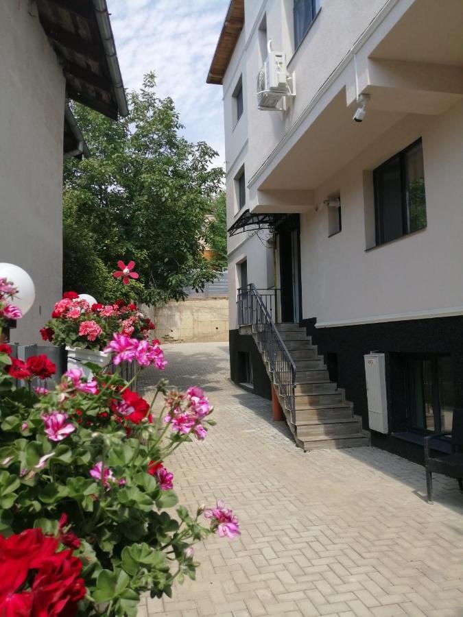 Mathias Luxury Apartments Iasi Exterior photo